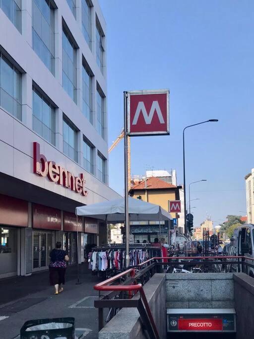 Comodo Bilocale Nuovo Milano Lejlighed Eksteriør billede