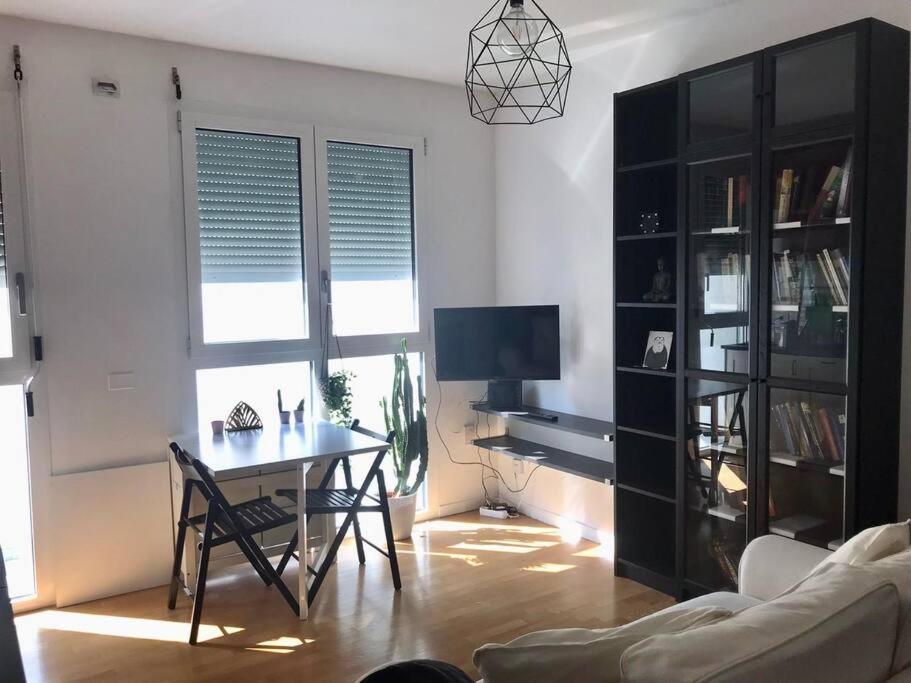 Comodo Bilocale Nuovo Milano Lejlighed Eksteriør billede